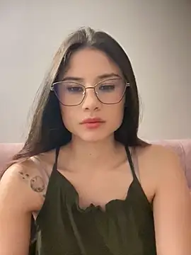 VioletaLorette online show from 8, 11, 2025