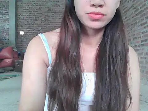 Snapshot of fanchunn chatting on 4, 10, 2025 fanchunn online show from 4, 10, 2025