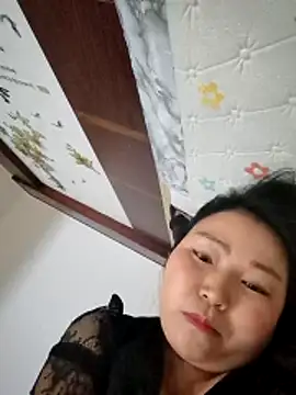 Snapshot of lingling5200 chatting on 22, 4, 2026 lingling5200 online show from 22, 4, 2026