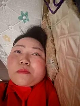 Snapshot of lingling5200 chatting on 23, 5, 2026 lingling5200 online show from 23, 5, 2026