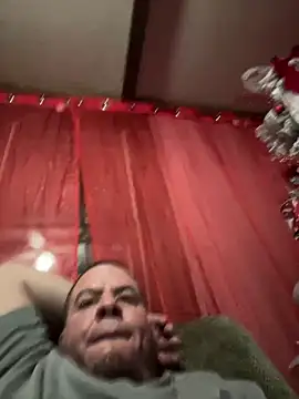 kev0n2389 online show from 15, 12, 2025