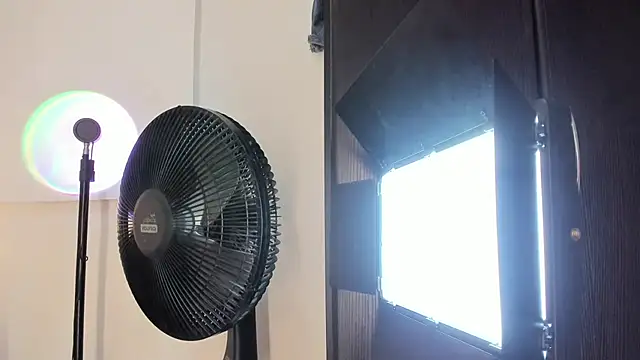 Ballesteros  online show from 26, 9, 2025