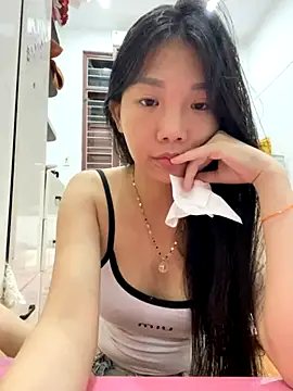 Snapshot of Miumieu chatting on 23, 9, 2025 Miumieu online show from 23, 9, 2025