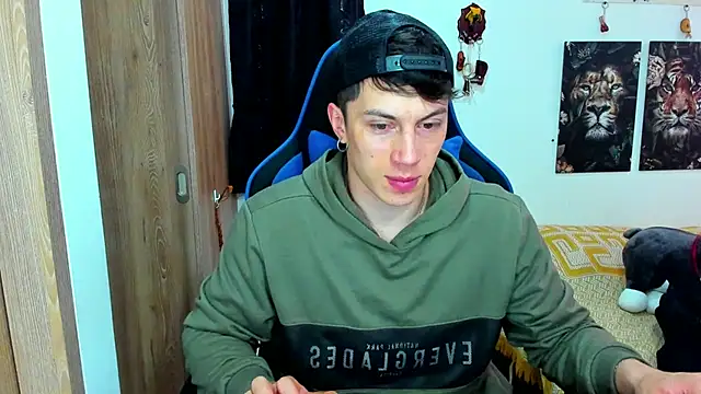 javiersexymann online show from 13, 1, 2025