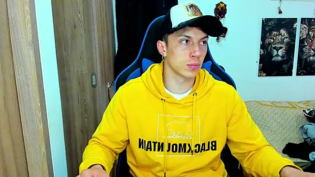 javiersexymann online show from 14, 1, 2025