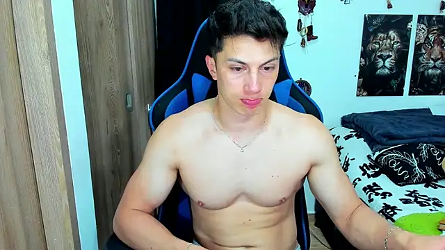 javiersexymann online show from 17, 2, 2025