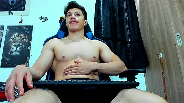 javiersexymann online show from 24, 2, 2025