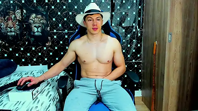 javiersexymann online show from 18, 5, 2026