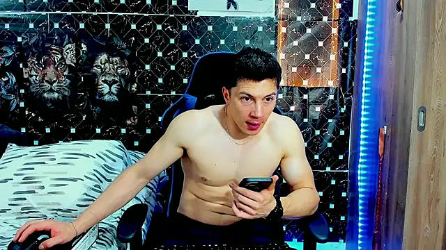 Snapshot of javiersexymann chatting on 8, 7, 2026 javiersexymann online show from 8, 7, 2026