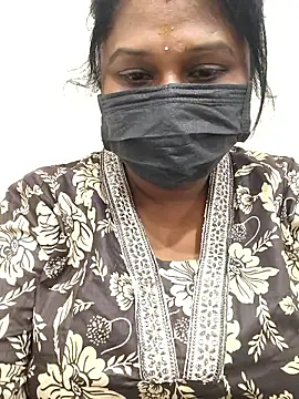 Snapshot of chaitara-reddy chatting on 11, 5, 2026 chaitara-reddy online show from 11, 5, 2026