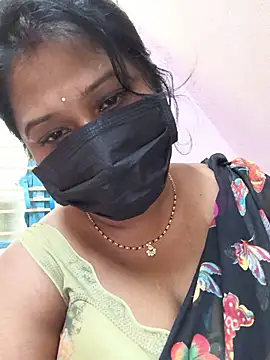 Snapshot of chaitara-reddy chatting on 18, 5, 2026 chaitara-reddy online show from 18, 5, 2026