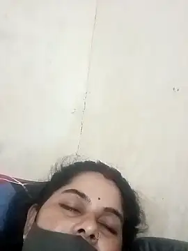 JULEE-740 online show from 13, 10, 2025