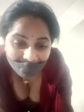 JULEE-740 online show from 8, 1, 2026