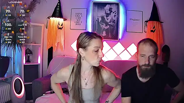 XBellaXundXUweX online show from 13, 10, 2025