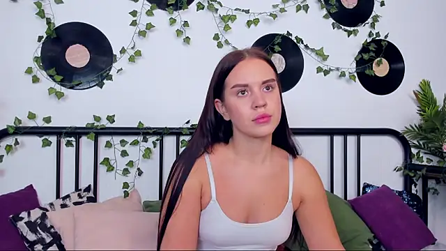 AmeliaRoyale online show from 25, 9, 2025