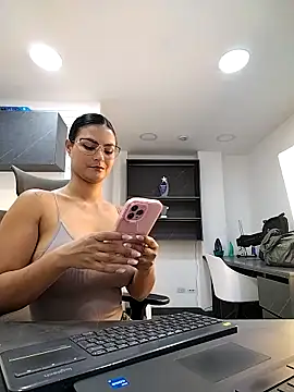 Snapshot of gabysanta_ chatting on 24, 10, 2025 gabysanta online show from 24, 10, 2025