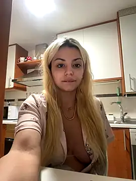 NoeliaGarcia17 online show from 11, 10, 2025