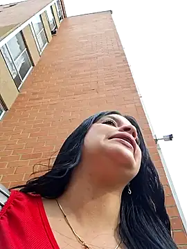 Eiimy pretty online show from 23, 10, 2025