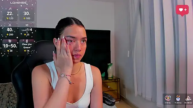 SaraWagner  online show from 31, 3, 2026