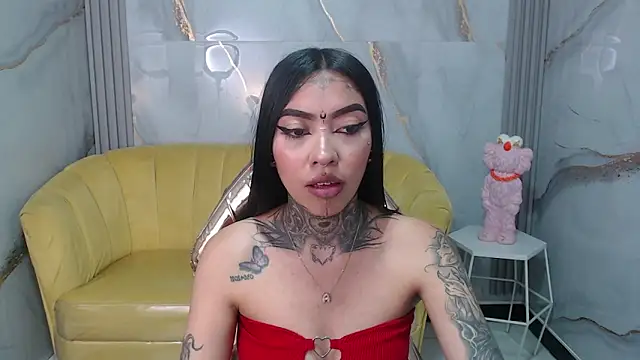 Ashley Blum v online show from 8, 9, 2025