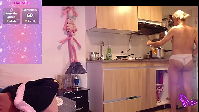 Snapshot of AllysonStonne chatting on 31, 1, 2026 AllysonStonne online show from 31, 1, 2026