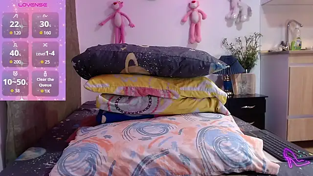 Snapshot of AllysonStonne chatting on 26, 2, 2026 AllysonStonne online show from 26, 2, 2026