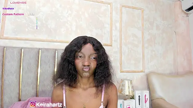 Keirahartz online show from 14, 9, 2025