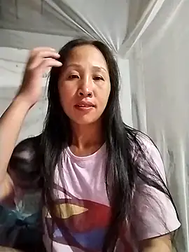 cute love00 online show from 30, 10, 2025