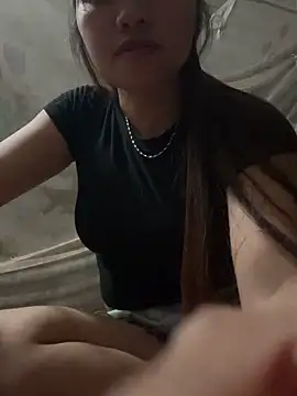 Snapshot of adbosa_00 chatting on 5, 5, 2026 adbosa 00 online show from 5, 5, 2026