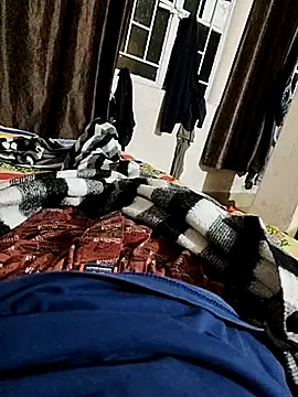 Sexyhotboy7inch online show from 25, 11, 2025