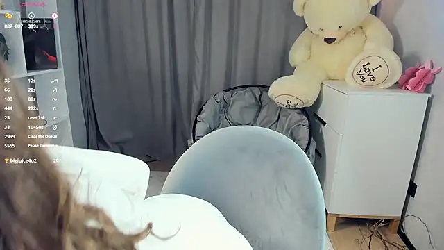 Snapshot of BelleDream chatting on 2, 7, 2026 BelleDream online show from 2, 7, 2026