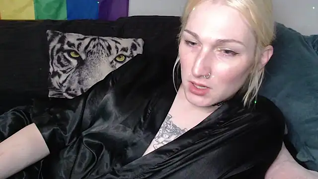 Snapshot of AthenaAphrodisia chatting on 15, 6, 2026 AthenaAphrodisia online show from 15, 6, 2026