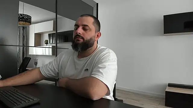 Snapshot of DravenPeak chatting on 27, 9, 2025 DravenPeak online show from 27, 9, 2025