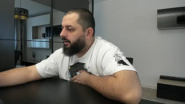 Snapshot of DravenPeak chatting on 29, 9, 2025 DravenPeak online show from 29, 9, 2025