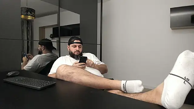 Snapshot of DravenPeak chatting on 11, 11, 2025 DravenPeak online show from 11, 11, 2025