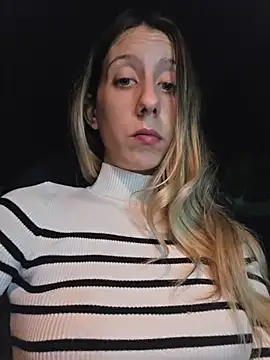 PetiteSecrets online show from 14, 12, 2025