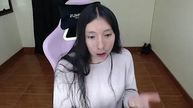 ScarlettShirahoshi online show from 1, 10, 2025