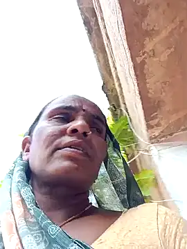 Snapshot of Pinky12A chatting on 11, 10, 2025 Pinky12A online show from 11, 10, 2025