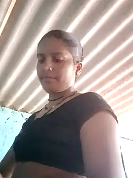 Snapshot of Mohini-xx chatting on 29, 9, 2025 Mohini-xx online show from 29, 9, 2025