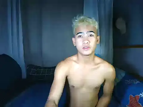 Snapshot of xx_topless chatting on 5, 11, 2025 xx topless online show from 5, 11, 2025