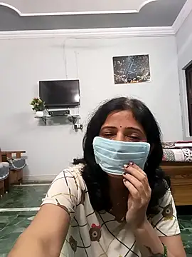 BITEXBABYlove online show from 31, 10, 2025