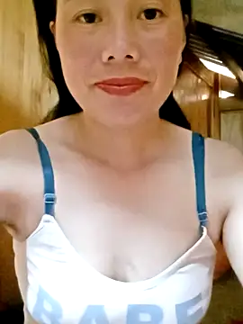 Snapshot of LyyChac chatting on 9, 9, 2025 LyyChac online show from 9, 9, 2025