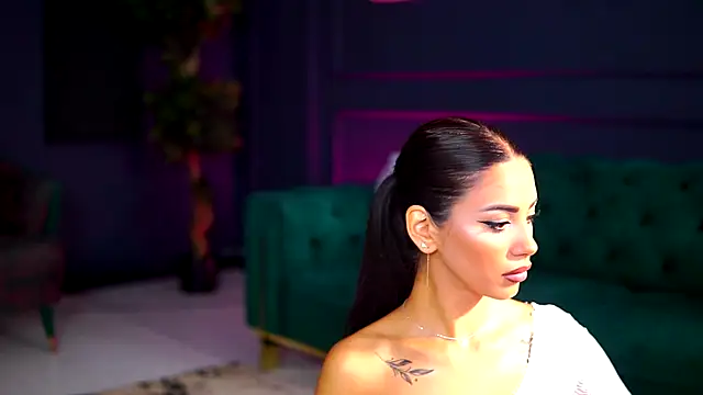 Snapshot of SiennaRuh chatting on 20, 9, 2025 SiennaRuh online show from 20, 9, 2025