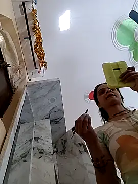 Snapshot of Sonam_dhakad chatting on 8, 2, 2026 Sonam dhakad online show from 8, 2, 2026