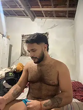 Snapshot of spiderfindom chatting on 25, 6, 2026 spiderfindom online show from 25, 6, 2026