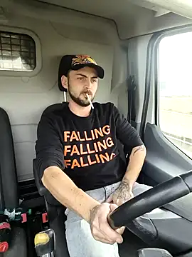 papichulo0099 online show from 16, 12, 2025