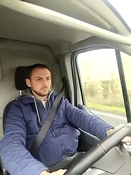 papichulo0099 online show from 27, 3, 2026