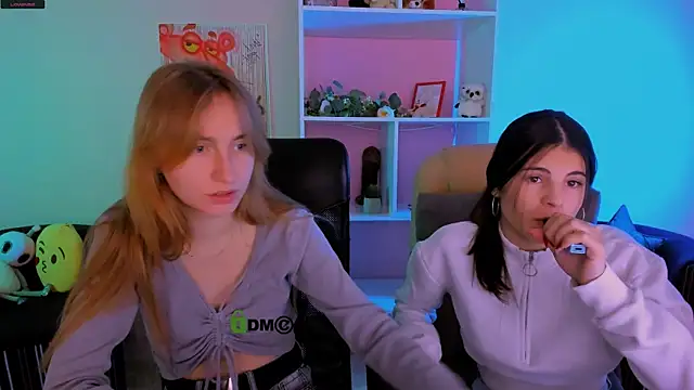 lizzie boom online show from 2, 10, 2025