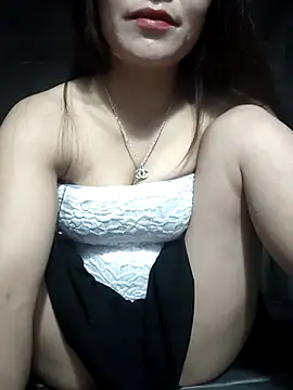 TinTim02 online show from 11, 4, 2026