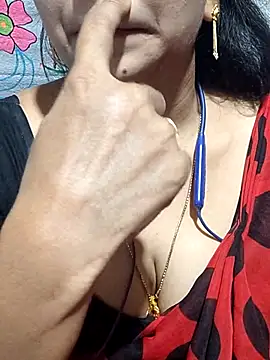 Snapshot of telugu-juliet chatting on 3, 11, 2025 telugu-juliet online show from 3, 11, 2025